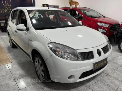 Renault SANDERO EXP1016V 4 portas