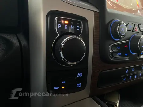 CLASSIC LARAMIE 5.7 CD V8 4X4 Aut.