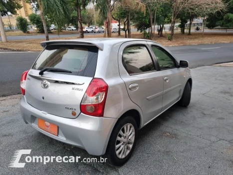 Etios Hatch 1.5 16V 4P FLEX XLS