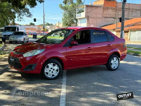 FORD FIESTA 1.6 ROCAM SEDAN 8V FLEX 4P MANUAL 4 portas