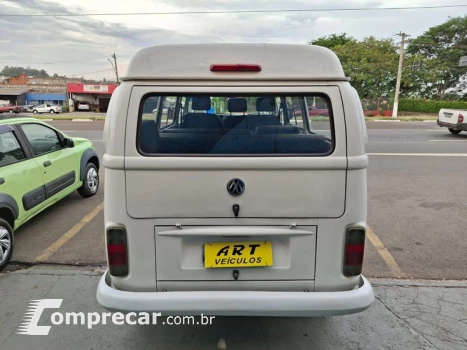 KOMBI