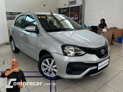 Toyota Etios Hatch 1.5 16V 4P FLEX X PLUS 4 portas