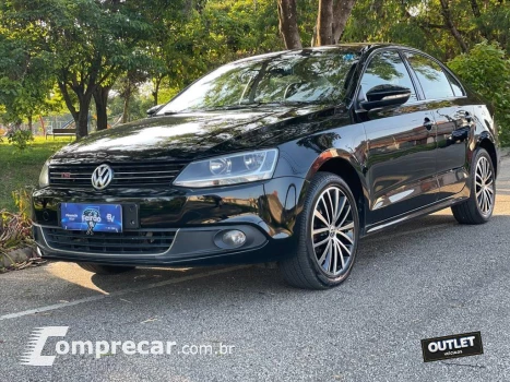 JETTA 2.0 TSI HIGHLINE 200CV GASOLINA 4P TIPTRONIC