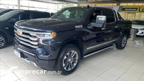 CHEVROLET SILVERADO 5.3 V8 GASOLINA 1500 HIGH COUNTRY 4X4 A 4 portas