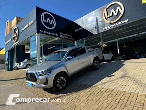 Toyota HILUX 2.8 D-4d Turbo CD SRX 4X4 4 portas