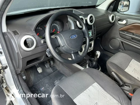 ECOSPORT 1.6 XLT FREESTYLE 8V FLEX 4P MANUAL