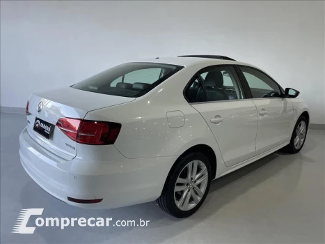 JETTA 2.0 TSI HIGHLINE 211CV GASOLINA 4P TIPTRONIC