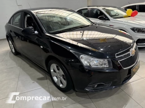 CRUZE SEDAN - 1.8 LT 16V 4P AUTOMÁTICO