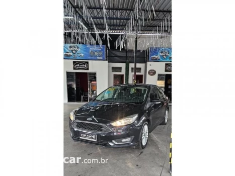 FORD FOCUS SEDAN - 2.0 SE 16V 4P POWERSHIFT 4 portas