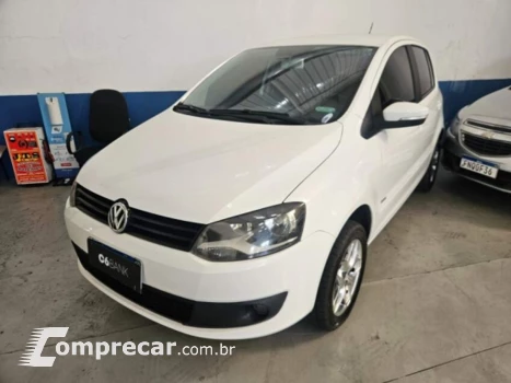 Volkswagen FOX 1.0 MI 8V FLEX 4P MANUAL 4 portas