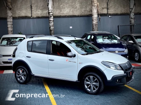 Renault SANDERO 1.6 Stepway RIP Curl 8V 4 portas