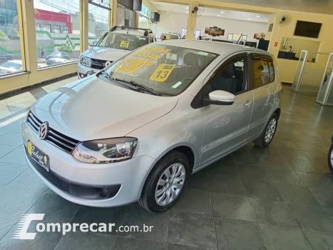 Volkswagen FOX 1.6 MI 8V 4 portas