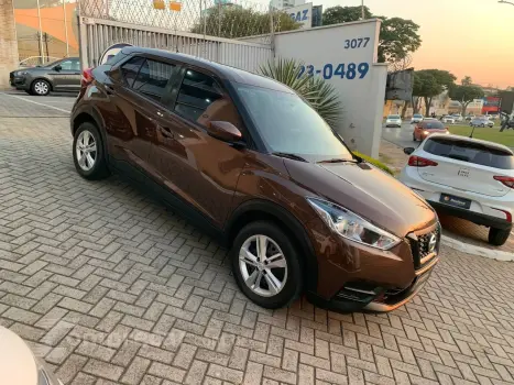 KICKS Active S 1.6 16V Flex Aut.