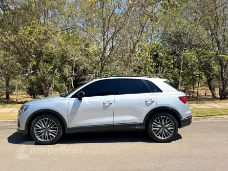 Q3 1.4 TFSI Black S Tronic