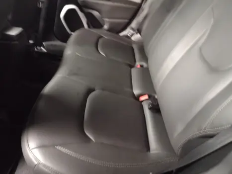 RENEGADE 1.8 16V Sport