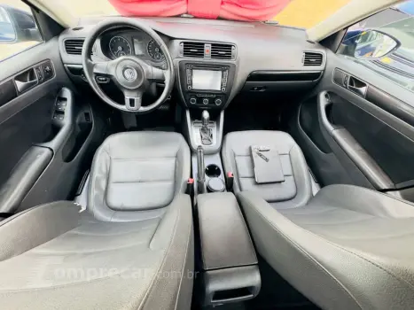 Jetta 2.0 4P CONFORTLINE FLEX