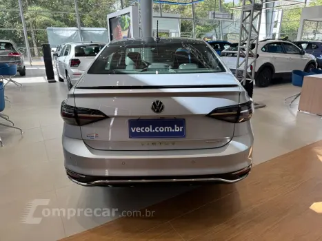 Virtus 1.0 4P 200 TSI FLEX HIGHLINE AUTOMÁTICO
