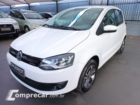 Volkswagen FOX 1.0 MI Bluemotion 8V 4 portas