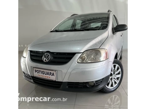 Volkswagen SPACEFOX 1.6 MI 8V 4 portas