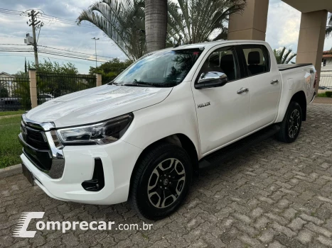 Toyota HILUX 2.8 SRX 4X4 CD 16V 4 portas