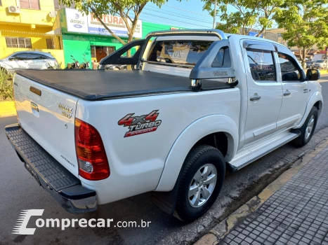 Hilux SRV CD 4x4 At