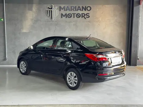 HB20S 1.6 COMFORT PLUS 16V FLEX 4P AUTOMÁTICO