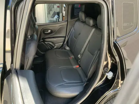 Renegade S T270 1.3 TB 4x4 Flex Aut.