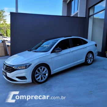 JETTA Comfort. 250 TSI 1.4 Flex 16v Aut.