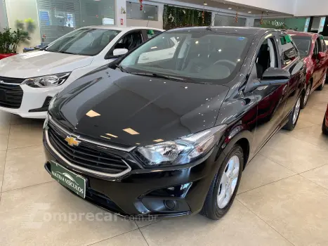 CHEVROLET Onix 1.4 Mpfi Lt 8V Flex 4P Automático 4 portas