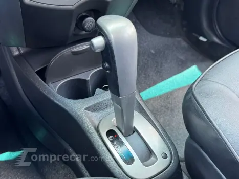 GRAND LIVINA 1.8 SL 16V