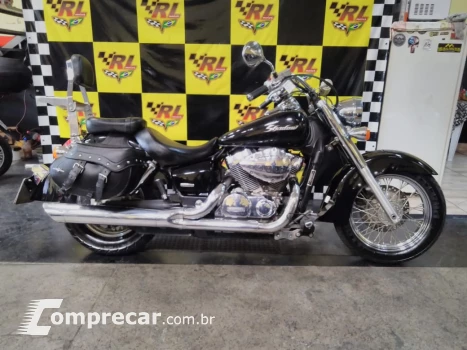 Shadow 750