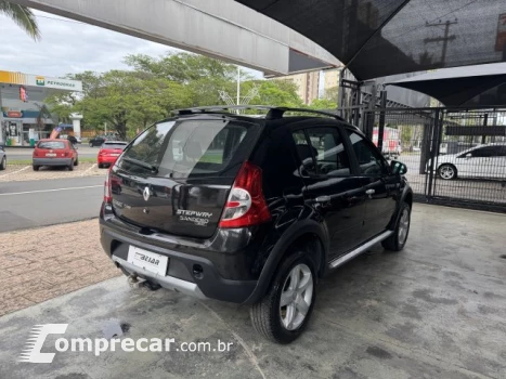 SANDERO - 1.6 STEPWAY 16V 4P MANUAL