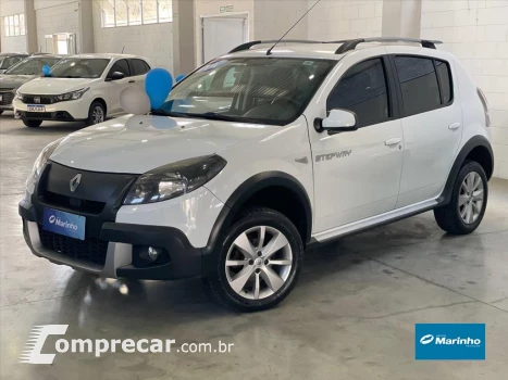 Renault SANDERO 1.6 STEPWAY 8V FLEX 4P MANUAL 4 portas