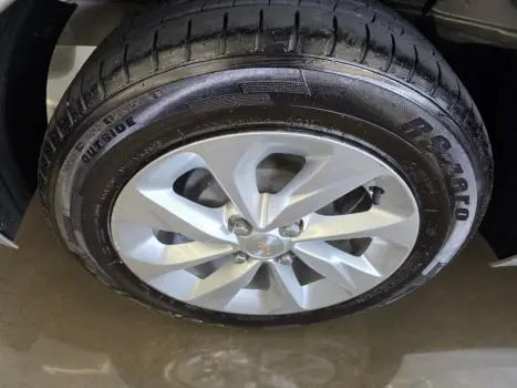 ONIX 1.0 Turbo Plus LTZ