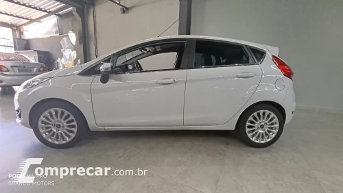 FIESTA 1.6 Tivct Titanium