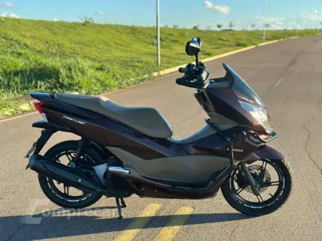 PCX 150 DLX