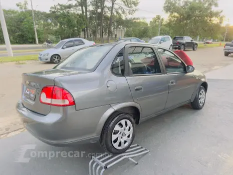 Classic Sedan 1.0 4P VHCE FLEX LS