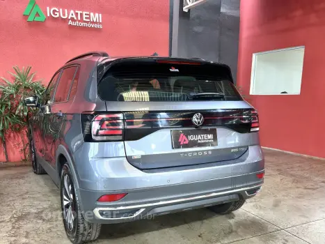 T-CROSS 1.0 200 TSI TOTAL FLEX COMFORTLINE AUTOMÁTICO