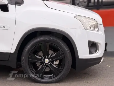 TRACKER LT 1.8 16V Flex 4x2 Aut.