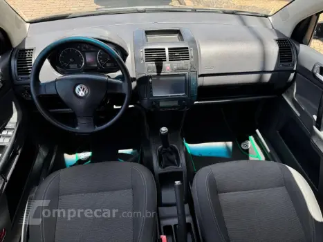 Polo Sed. COMFORT. 1.6 Mi Tot. Flex 8v