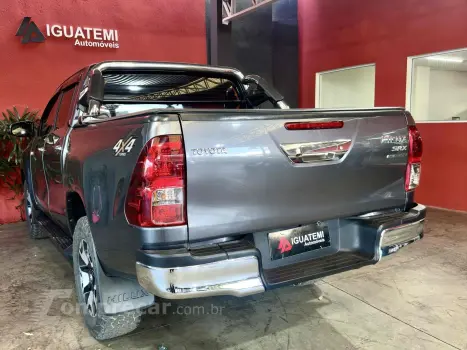 HILUX 2.8 SRX 4X4 CD 16V DIESEL 4P AUTOMÁTICO