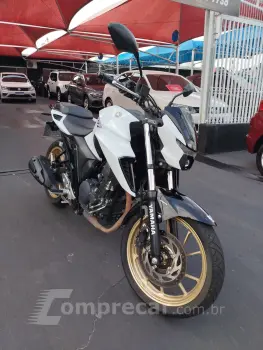 FZ25 FAZER