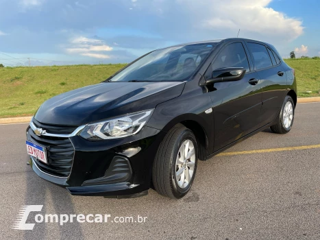 CHEVROLET ONIX 1.0 LT 4 portas