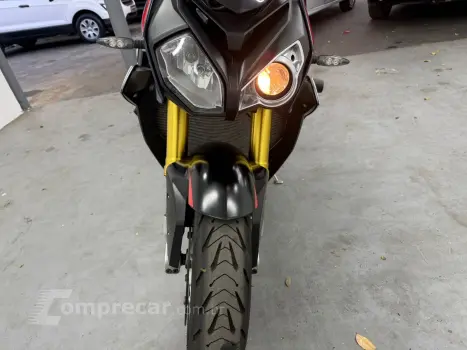 S1000 S1000 R