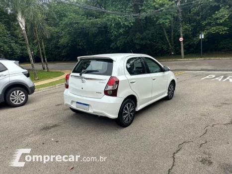 ETIOS HATCH - 1.5 PLATINUM 16V 4P AUTOMÁTICO