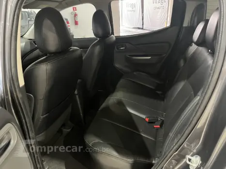 L200 TRITON 2.4 16V Turbo Outdoor Hpe-s CD 4X4