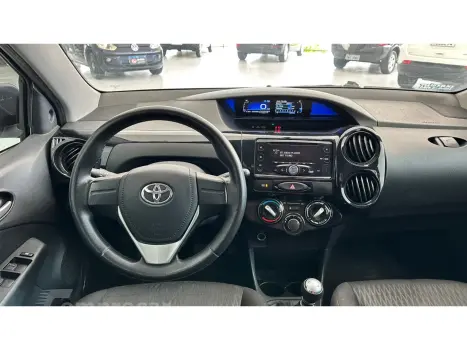 ETIOS 1.3 X 16V FLEX 4P MANUAL