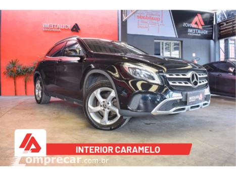 Mercedes-Benz GLA 200 1.6 CGI FLEX ADVANCE 7G-DCT 4 portas