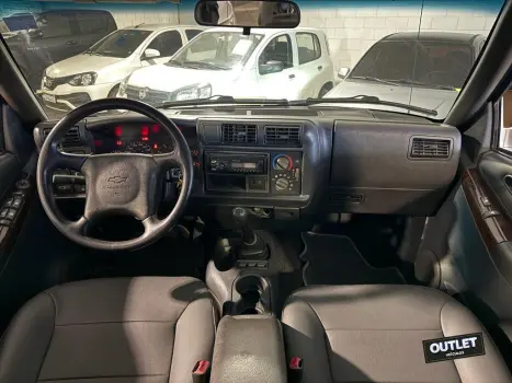 BLAZER 4.3 SFI DLX EXECUTIVE 4X2 V6 12V GASOLINA