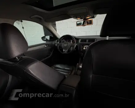 JETTA Highline 2.0 TSI 16V 4p Tiptronic DSG